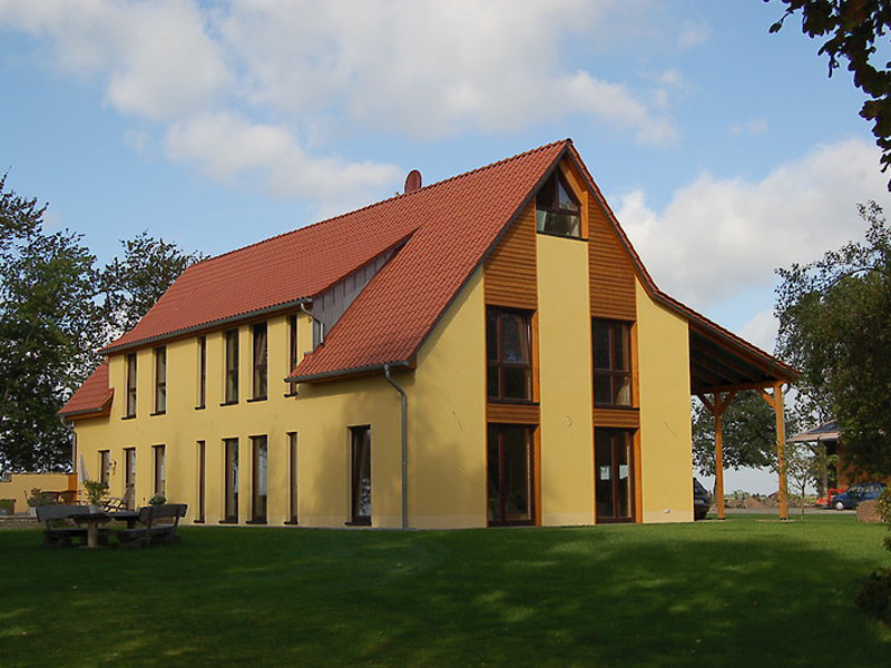 <b>Farmer House, Rade, Germany</b><br />
Inthermo